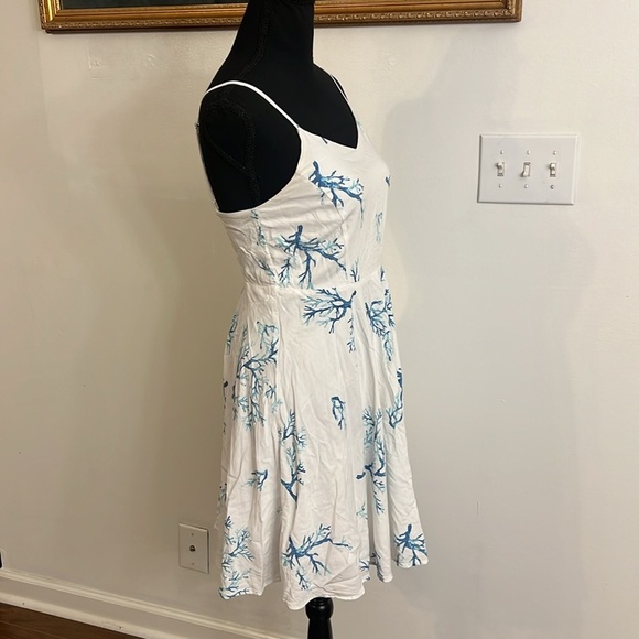 Old Navy Print Sundress with side zipper, Sz. S. - Picture 3 of 13